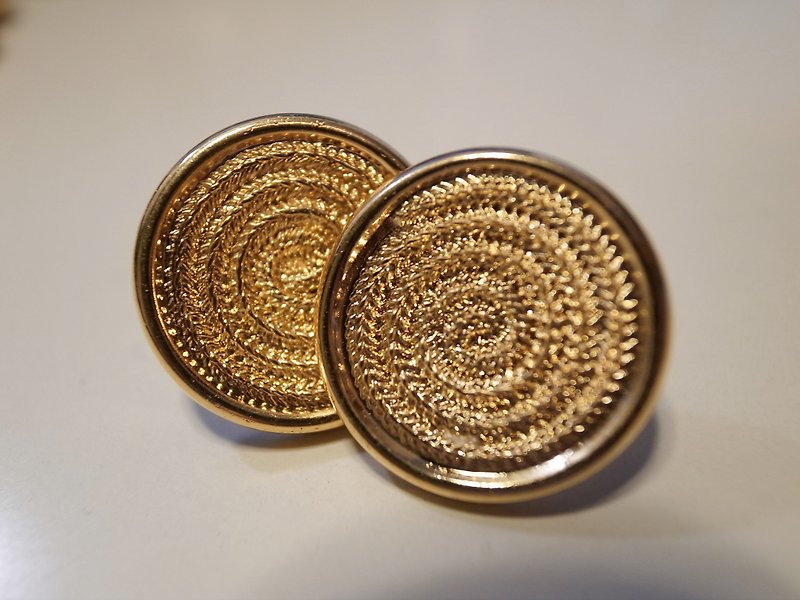 金色漩涡(全金)耳环 - 耳环/耳夹 - 塑料 金色