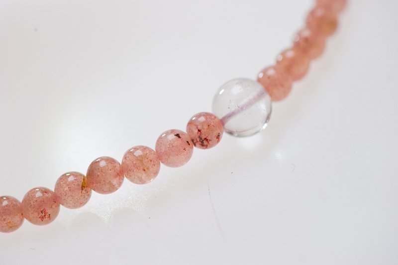 草莓晶单层手串定制组 - 手链/手环 - 其他材质 粉红色