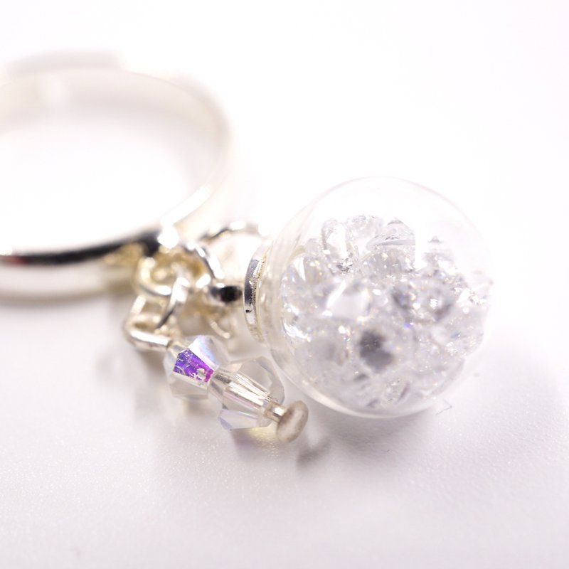 A Handmade 白色水晶玻璃球指环 - 戒指 - 玻璃 