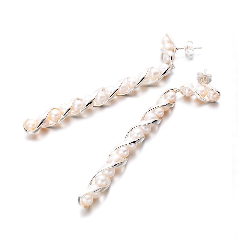 乳白珍珠纯银耳环 设计师长耳环 天然珍珠韩风耳环 简约珍珠饰品 - 耳环/耳夹 - 珍珠 白色