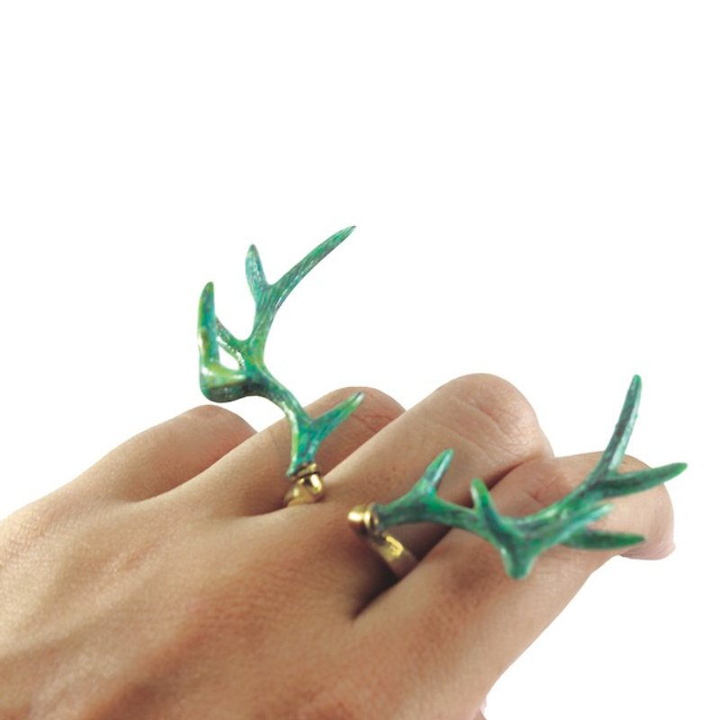 Stag horn ring in White bronze with hand painting patina color,Rocker jewelry ,Skull jewelry,Biker jewelry - 戒指 - 其他金属 