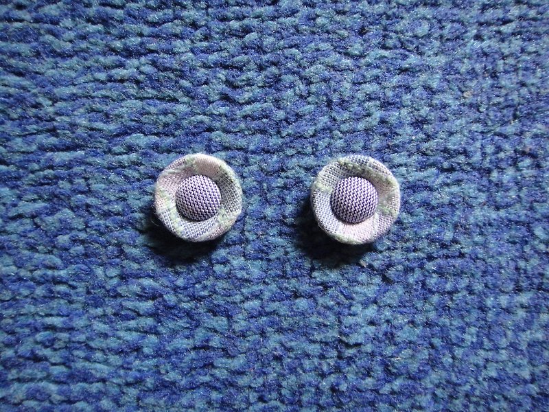 浅紫罗兰 双层钮扣耳环 CO28BT/UY86Z25 - 耳环/耳夹 - 其他材质 紫色