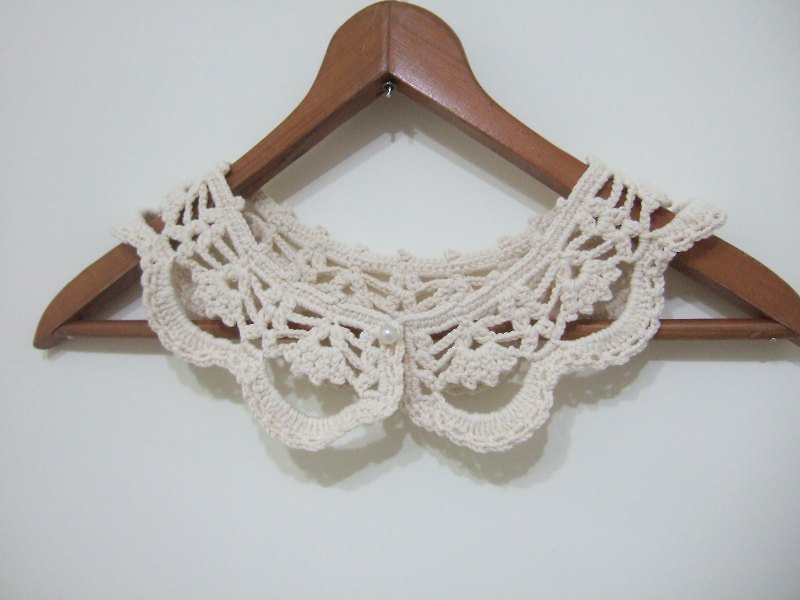 手织珠扣蕾丝领围 antique lace collar - 其他 - 其他材质 卡其色