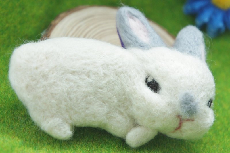 羊毛毡懒洋洋兔兔别针/胸针  订制 - 胸针 - 羊毛 
