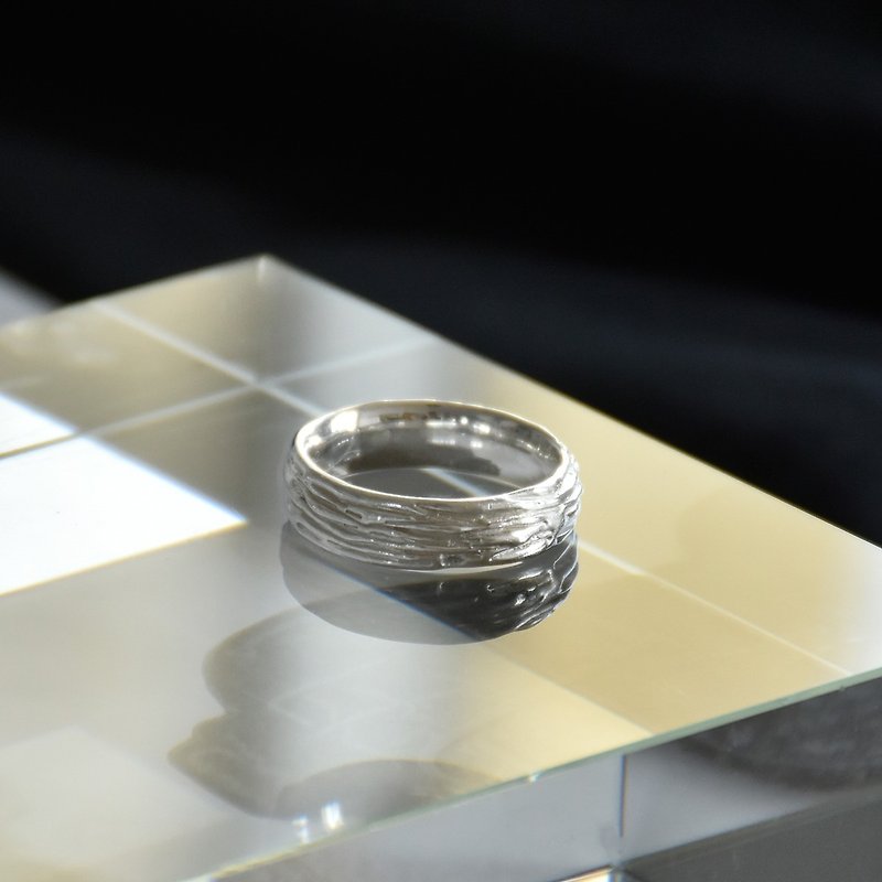 S925银 手工粗犷树纹纯银做旧戒指指环 - 戒指 - 纯银 银色