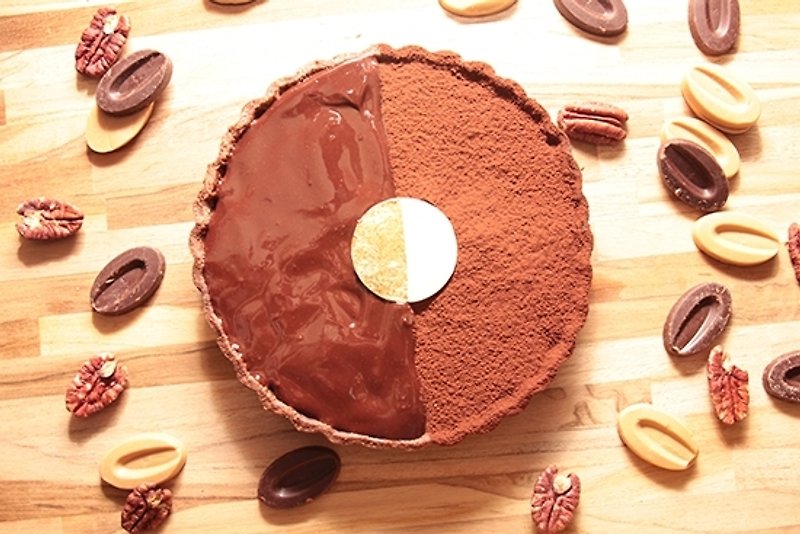 法芙娜生巧克力塔 | 加入胡桃与自制脆片的丰富层次让巧克力塔不只是巧克力塔 - 蛋糕/甜点 - 新鲜食材 咖啡色