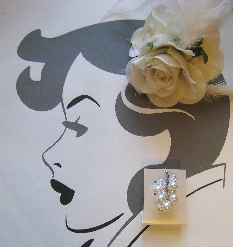 Silky Pearl & Swarovski Crystal Earrings / SMC : White - 耳环/耳夹 - 珍珠 白色
