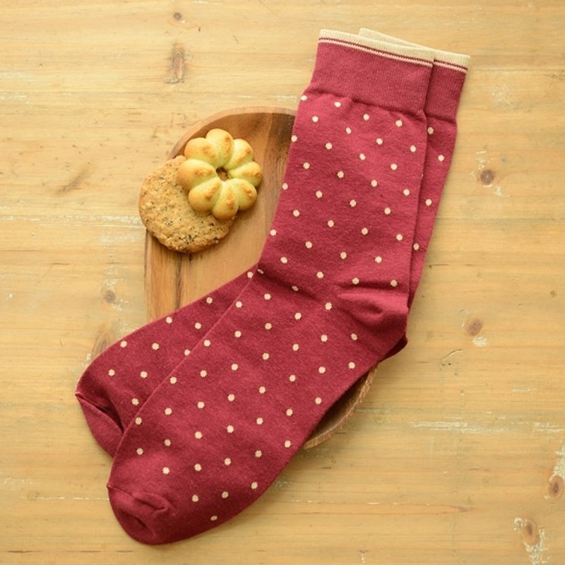 林果良品 彩色波卡圆点绅士袜 葡萄红 - 绅士袜 - 棉．麻 红色