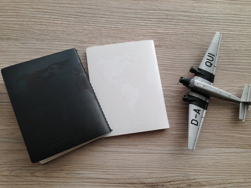 1+1一起去旅行 - Bon Voyage - 旅行日志 x2套组 - 笔记本/手帐 - 防水材质 黑色