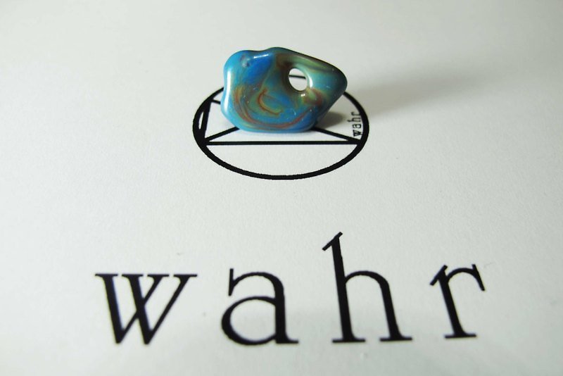 【Wahr】腐海耳环 - 耳环/耳夹 - 其他材质 蓝色