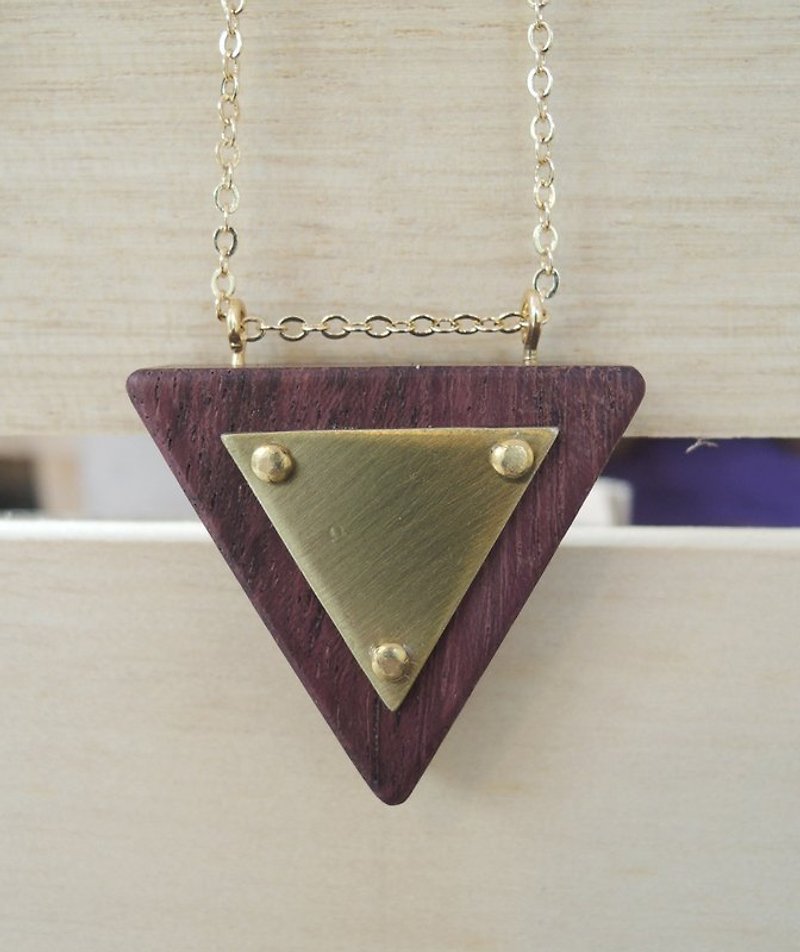 倒三角木头项链－黄铜－紫心木ˇ - 项链 - 木头 紫色