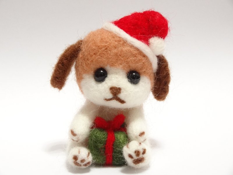 圣诞小狗狗 米格鲁-羊毛毡  "钥匙圈、吊饰、摆饰、圣诞交换礼物"(可定制化更改颜色) - 钥匙链/钥匙包 - 羊毛 咖啡色