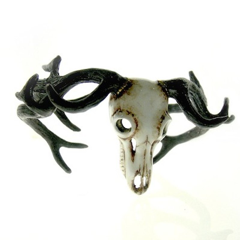 Stag Skull bangle in brass Realistic hand painting with oxidized antique gold colorRocker jewelry ,Skull jewelry,Biker jewelry - 手链/手环 - 其他金属 