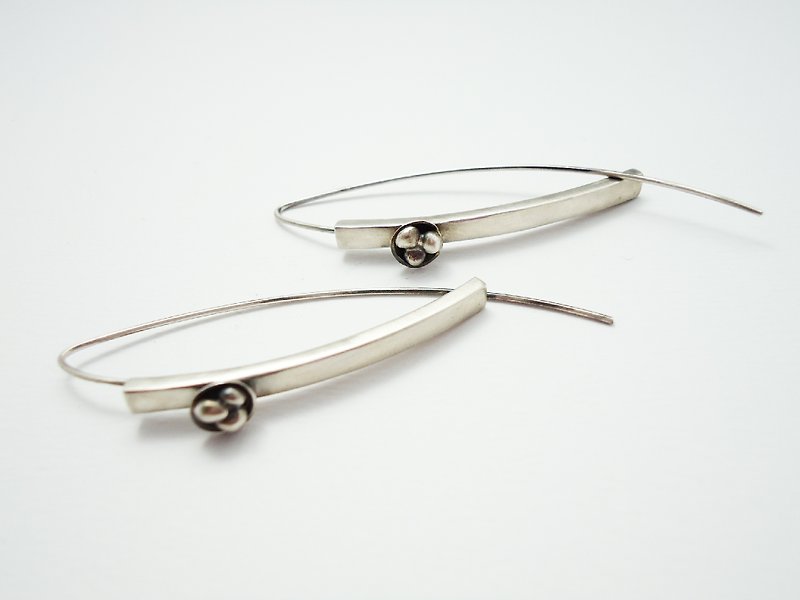 其他金属 耳环/耳夹 灰色 - ZEN"禅"纯银造型耳环