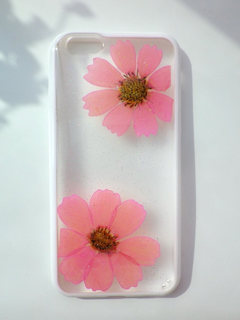 Anny's workshop手作押花手机保护壳，适用于iphone 6/6S, 粉红波斯菊 - 手机壳/手机套 - 塑料 粉红色