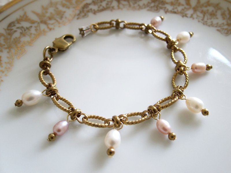 Minertés+水滴珍珠.麻花黄铜手链+ - 手链/手环 - 珍珠 白色