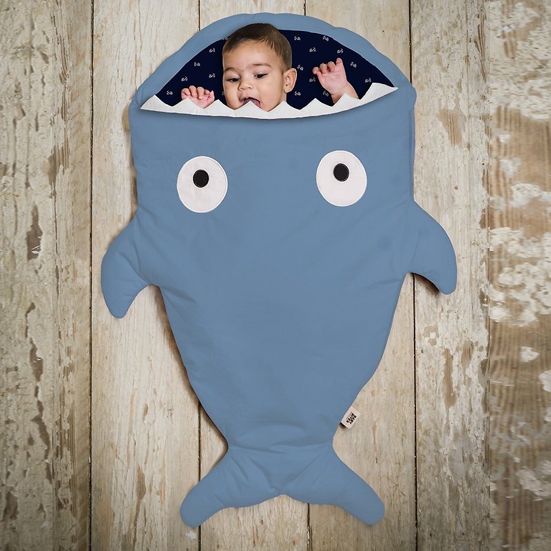棉．麻 满月礼盒 蓝色 - 鲨鱼咬一口BabyBites纯棉婴幼儿多功能睡袋-湛灰蓝