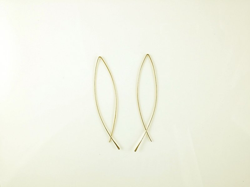 14K包金线耳环  线光系列  轻耳环 台湾设计师手工制 - 耳环/耳夹 - 其他金属 金色