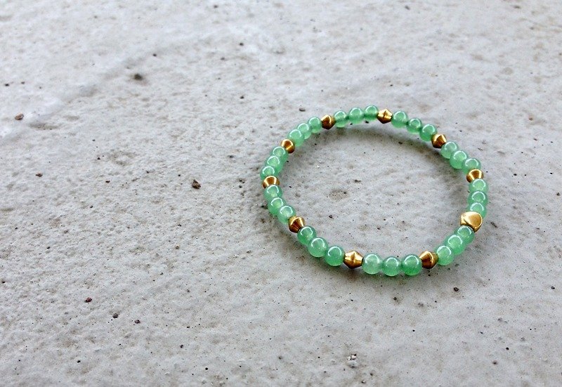 V-CIRCLE天然石/黄铜手环-印度东东 - 手链/手环 - 宝石 绿色