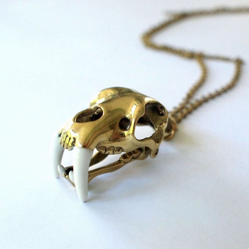 Saber tooth pendant in brasse and oxidized antique color ,Rocker jewelry ,Skull jewelry,Biker jewelry - 项链 - 其他金属 