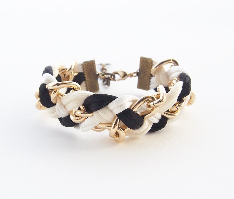 Black and white braided with gold chain. - 手链/手环 - 其他材质 黑色