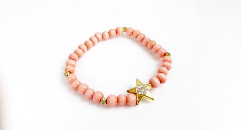 “粉肤色木珠 x 古铜星星” - 手链/手环 - 其他材质 粉红色