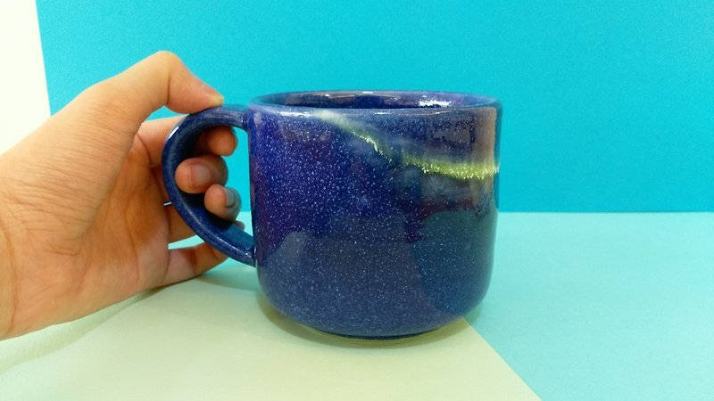 曙光 手拉坯马克杯 250c.c - 咖啡杯/马克杯 - 瓷 蓝色