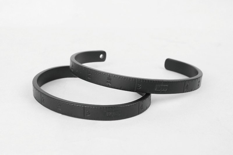 【METALIZE】"Ruler" Bracelet (Black) 铜制直尺手环(黑色) - 手链/手环 - 其他金属 