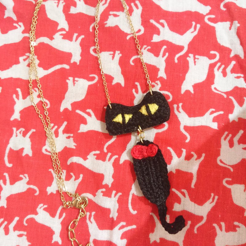 勾编古惑的猫全体刺绣颈链 - 项链 - 其他材质 多色