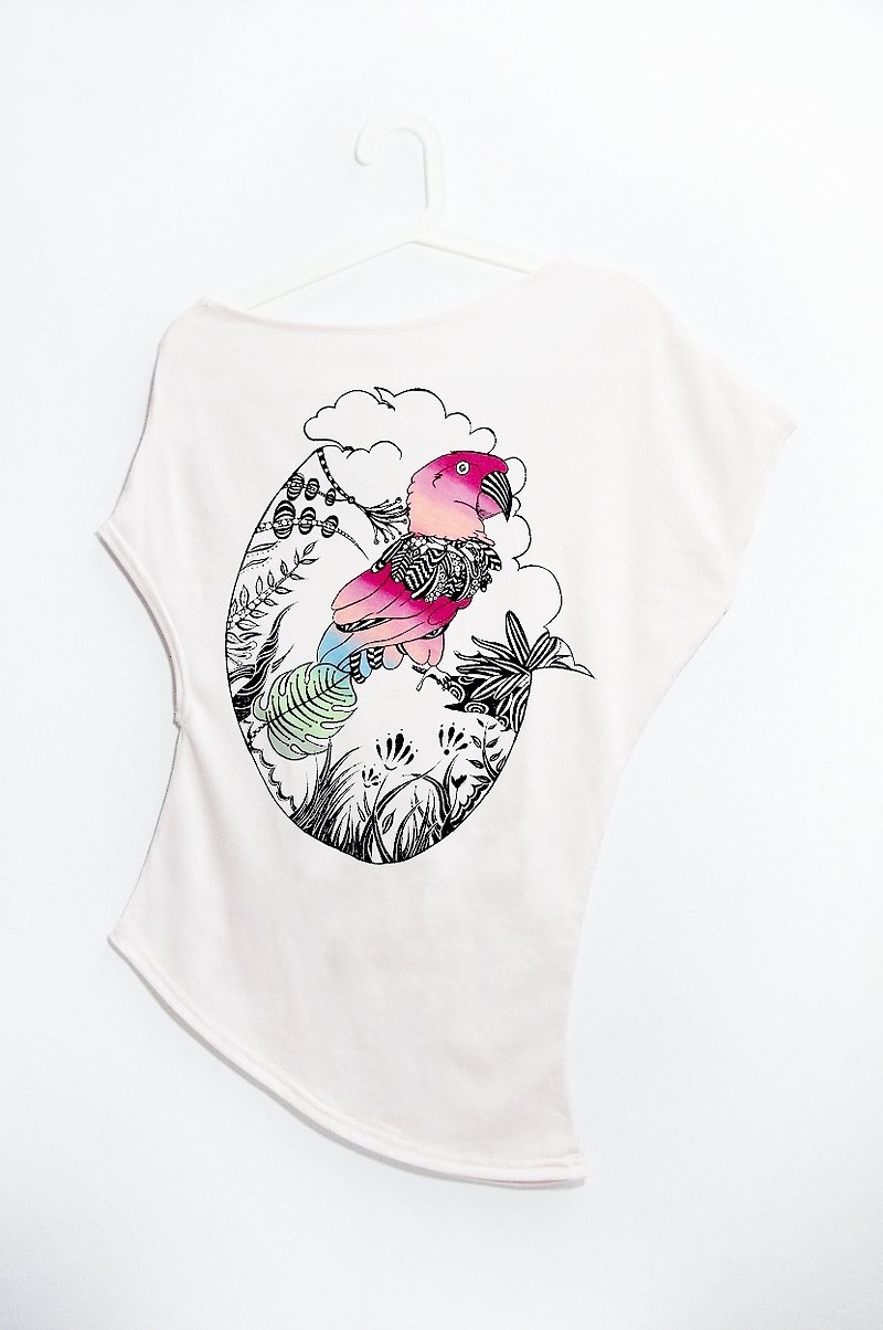 个性不规则斜肩T-南美鹦鹉(粉) - 女装上衣 - 棉．麻 粉红色