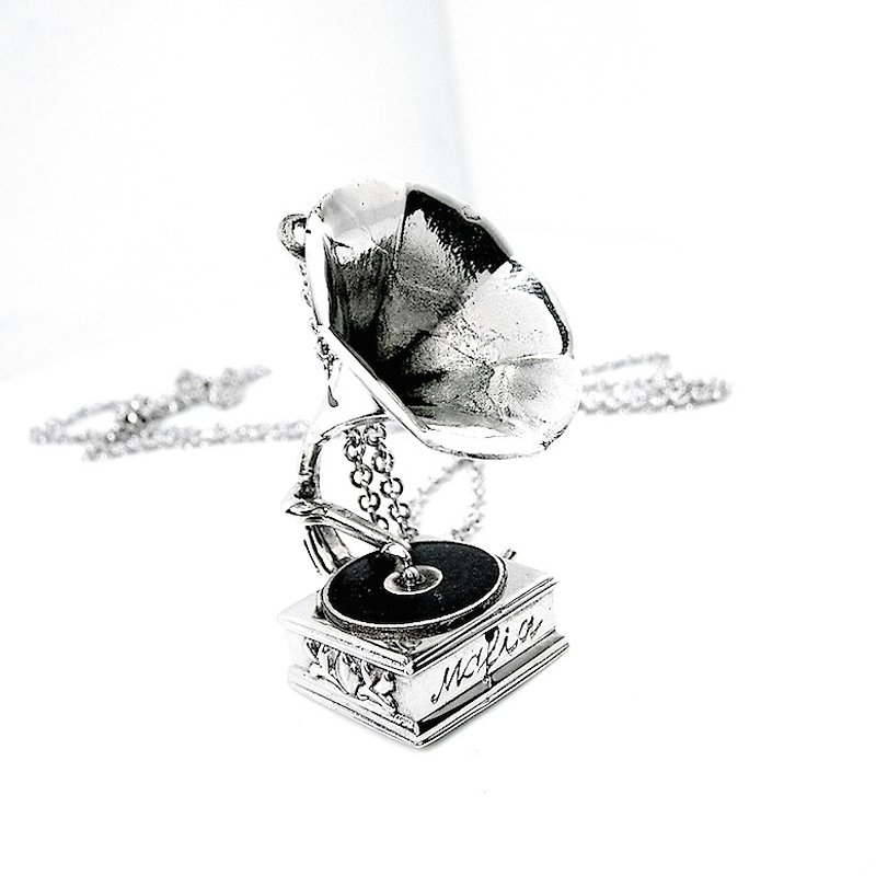 Phonograph pendant in white bronze ,Rocker jewelry ,Skull jewelry,Biker jewelry - 项链 - 其他金属 