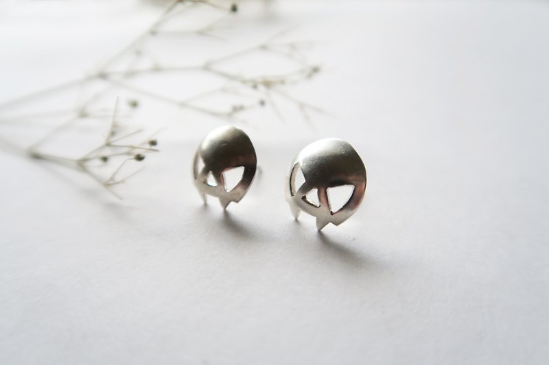 925纯银 个性 骷颅头 耳环或耳夹 一对 - 耳环/耳夹 - 纯银 灰色