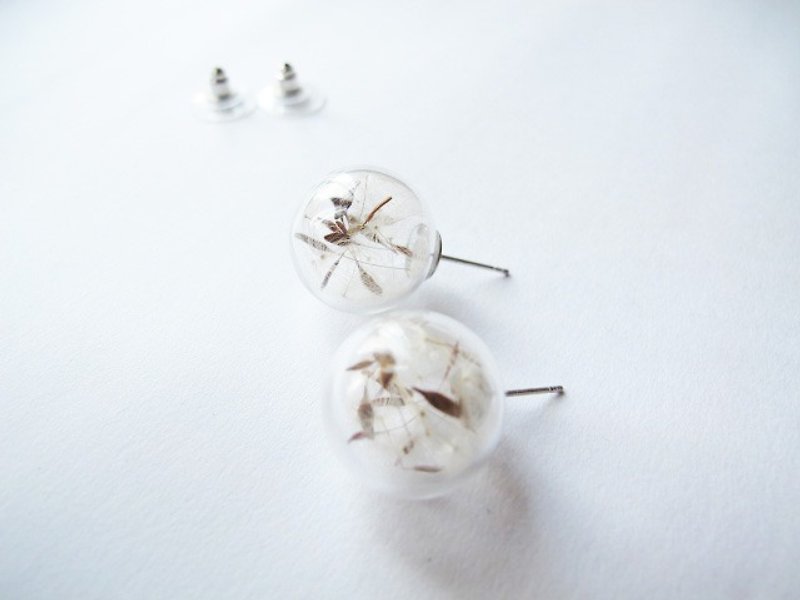 Rosy Garden 幸褔的歌蒲公英种子玻璃球耳环 可换耳夹 - 耳环/耳夹 - 植物．花 白色