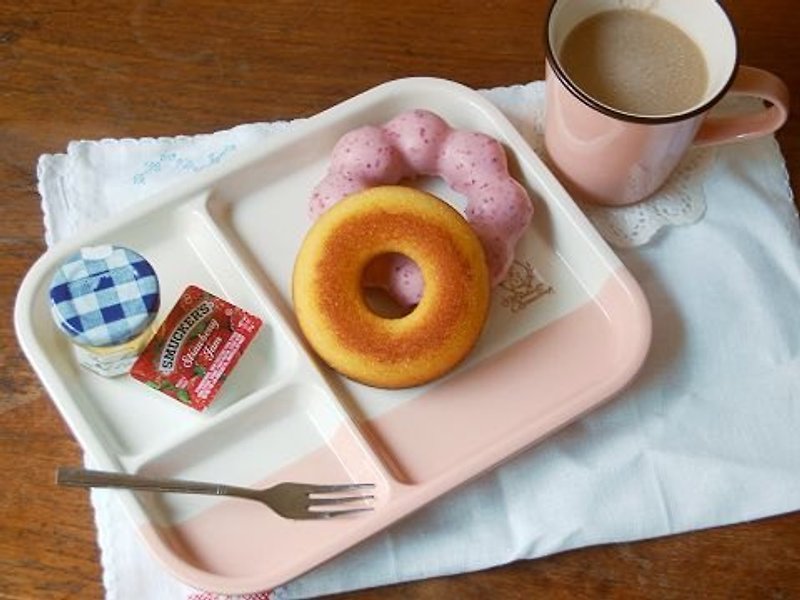 日本IZAWA  Broche 法国风印章图案 陶瓷分格盘 粉红 - 浅碟/小碟子 - 其他材质 粉红色