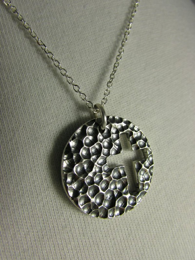 【出清品】cross earth b necklace_十字地球b项链 包邮 限量 - 项链 - 银 银色
