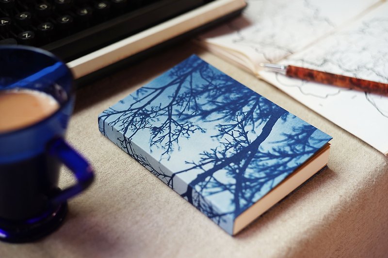 手工蓝晒笔记本 - 朦胧树影 - 笔记本/手帐 - 纸 蓝色