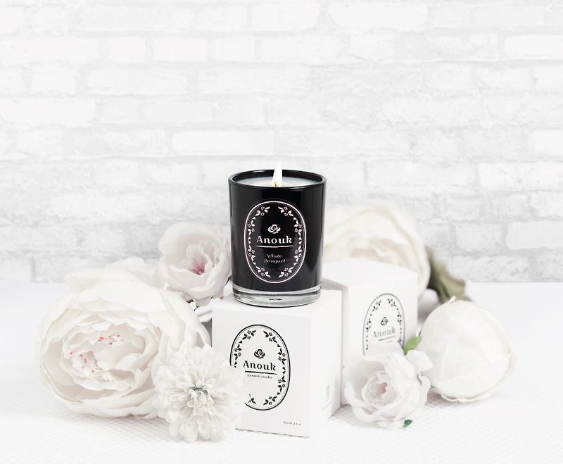WHITE BOUQUET ． 香薰蜡烛 Anouk Luxury Scented Soy Candle (60g) - 蜡烛/烛台 - 蜡 黑色