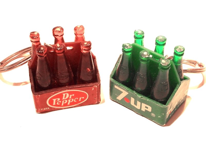 80年代早期美国汽水7 up Dr Pepper 钥匙圈 - 钥匙链/钥匙包 - 其他材质 绿色