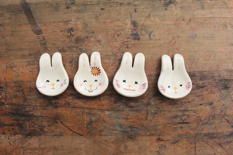 兔宝宝～筷架(单个) - 餐垫/桌巾 - 其他材质 多色