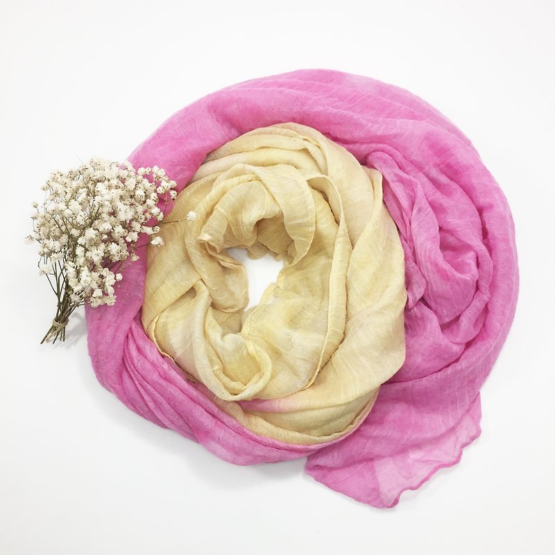 : 蜜桃 : 围巾 披肩 手染 丝巾 渲染 染色 - 丝巾 - 其他材质 粉红色