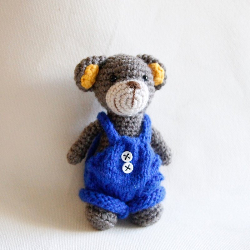 毛线娃娃 毛线蓝色吊带裤小熊 - 玩具/玩偶 - 其他材质 蓝色