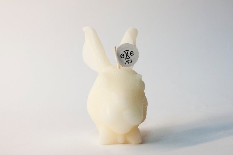 白色兔子造型蜡烛 Rabbit Candle - 蜡烛/烛台 - 蜡 白色