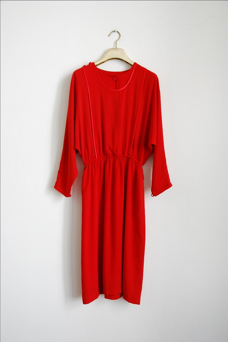 喜洋洋飞鼠袖古着洋装 - 洋装/连衣裙 - 其他材质 红色