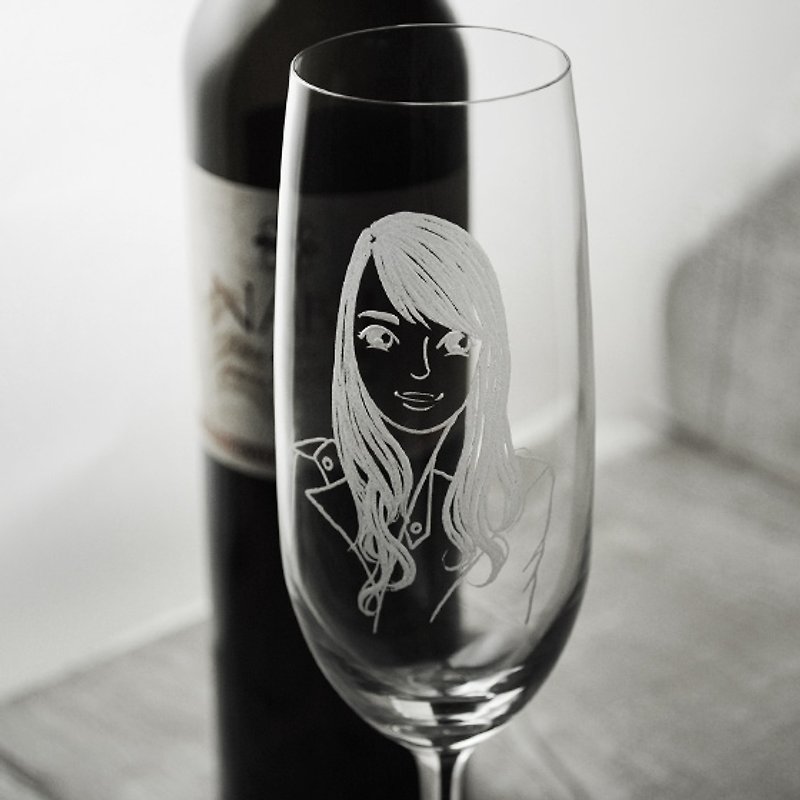210cc【MSA 漫画版肖像杯】(切口薄边)Q版人物香槟杯 玻璃雕艺术 定制化 - 订制画像 - 玻璃 灰色