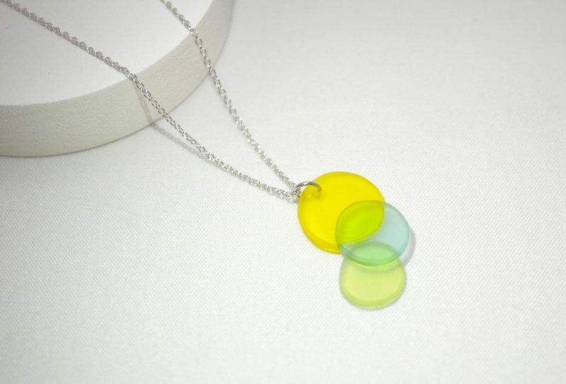 ガラス ネックレス “thin” 黄 - 项链 - 玻璃 黄色