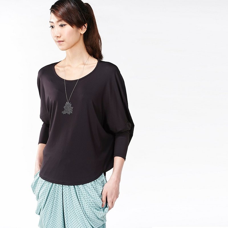 【TOP】圆版型长袖上衣 - 女装 T 恤 - 聚酯纤维 黑色