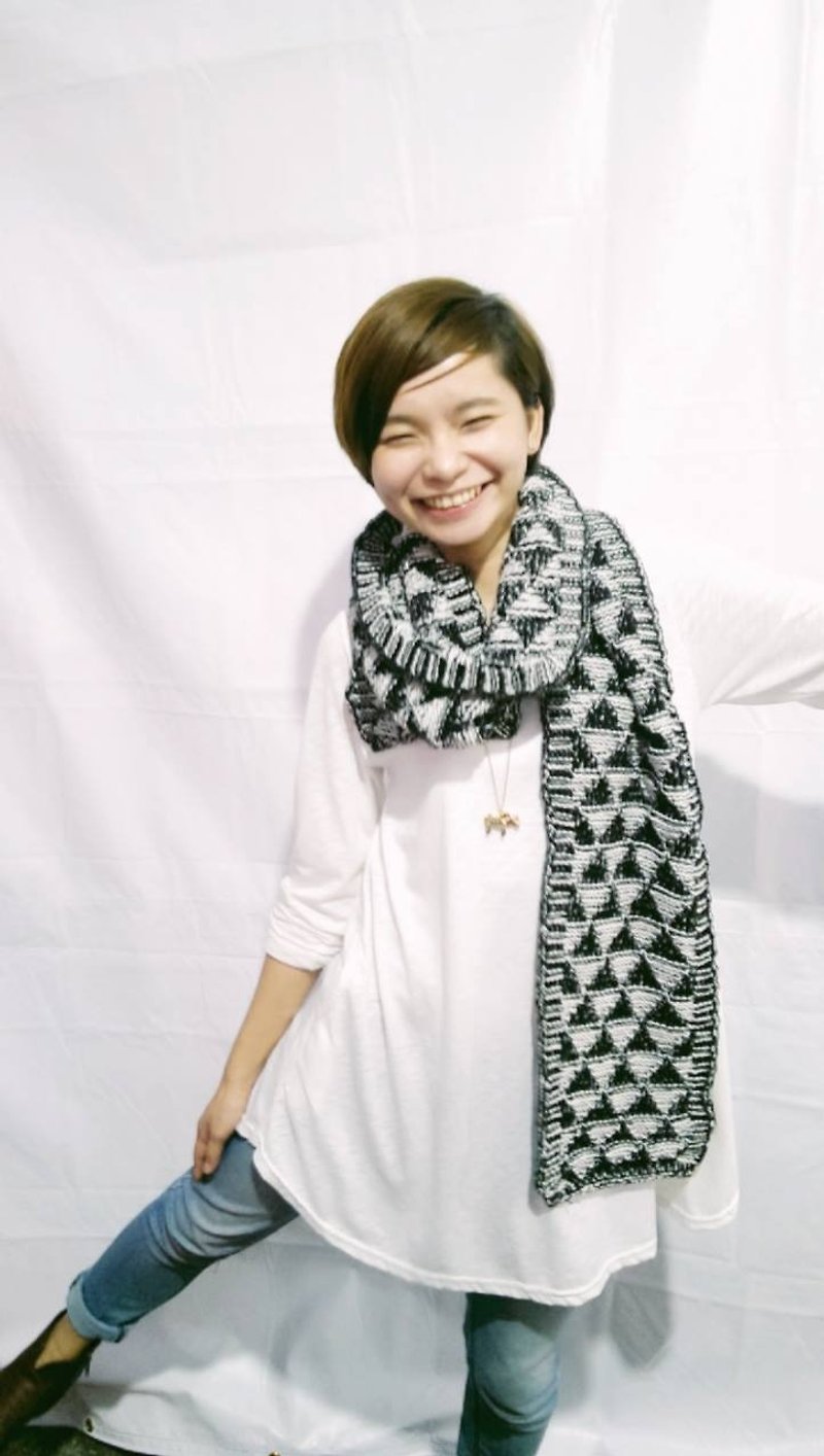 Lan毛线围巾(黑白) - 丝巾 - 其他材质 黑色