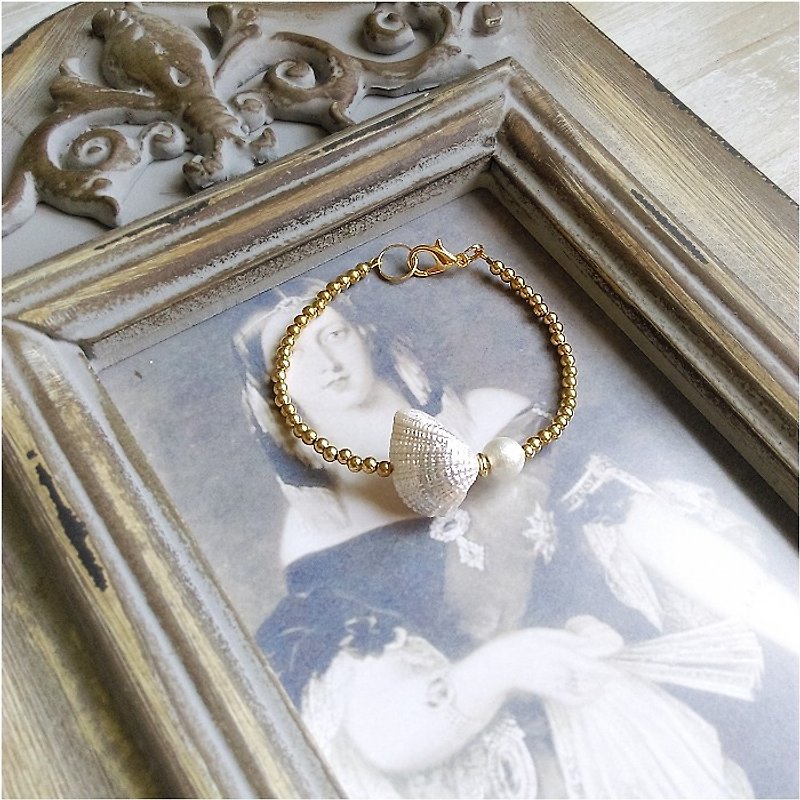 【海洋珍珠贝】复刻怀旧vintage．黄铜链． - 手链/手环 - 其他金属 金色