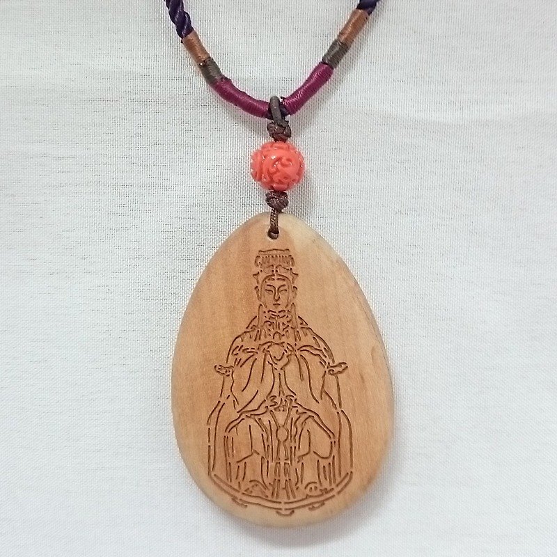 有保佑的礼物 ㊣印度老山檀香木护身项链-天上圣母 妈祖娘娘 - 项链 - 木头 红色