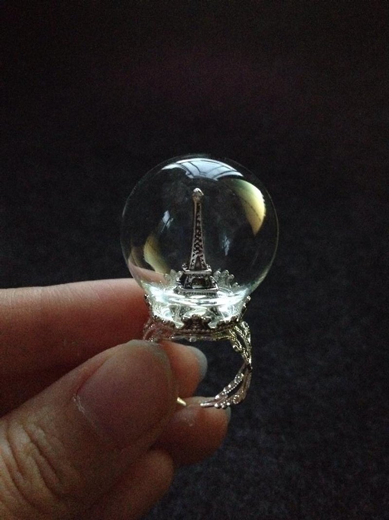 [imykaka] ♥ 浪漫巴黎铁塔 古典玻璃球银戒指 - 戒指 - 玻璃 白色